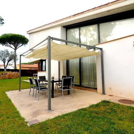 Casa Ametllers